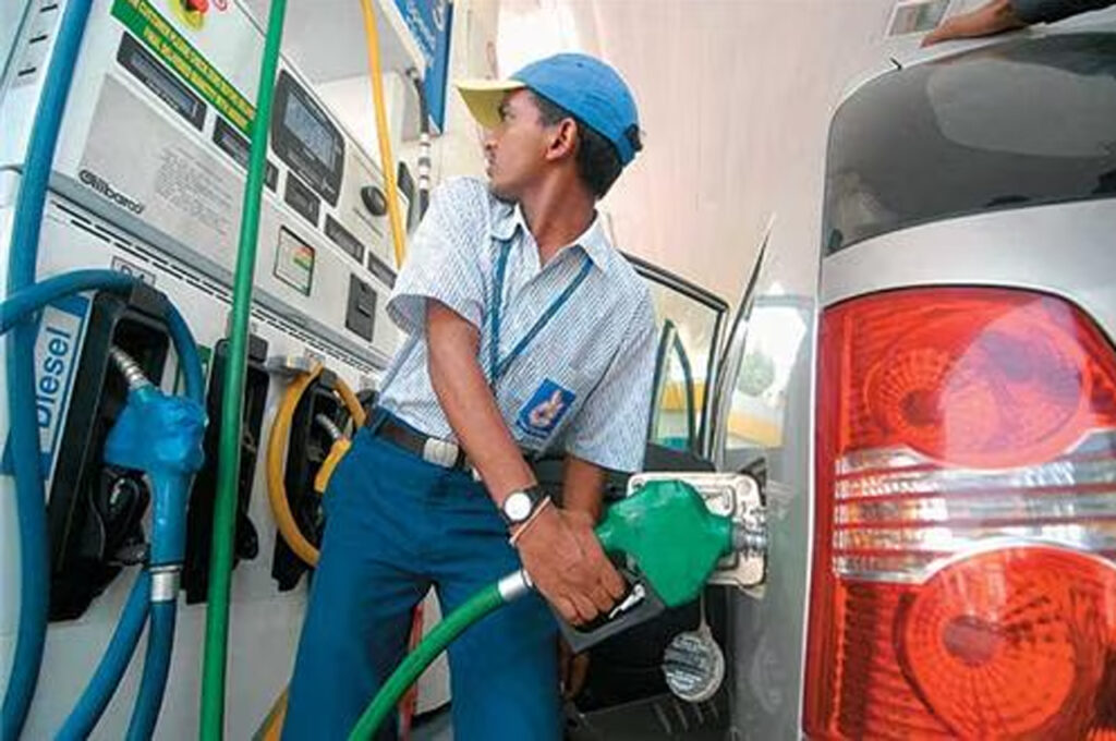 Petrol Diesel Price Cut: কোন চিন্তা নেই! এ বার কমবে পেট্রোল-ডিজেলের (Petrol Diesel) দাম, বড় পরিকল্পনা কেন্দ্র