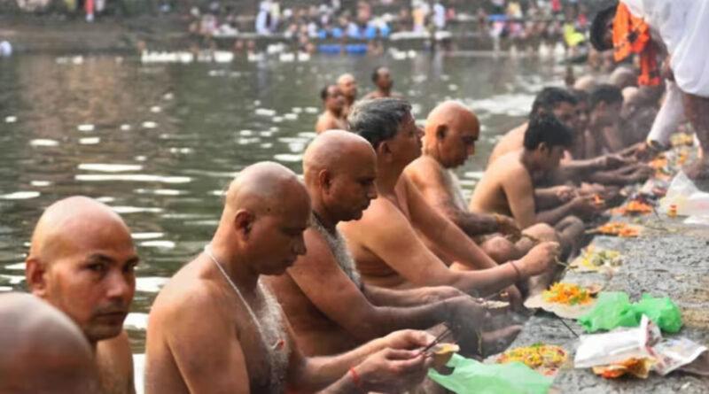 Pitru Paksha in india: ভারতে পিতৃপক্ষ, পিতৃপক্ষের সময় তুলসীর এই আয়োজন করুন, যা আপনাকে আর্থিক উন্নতির সাথে ঋণমুক্ত করবে