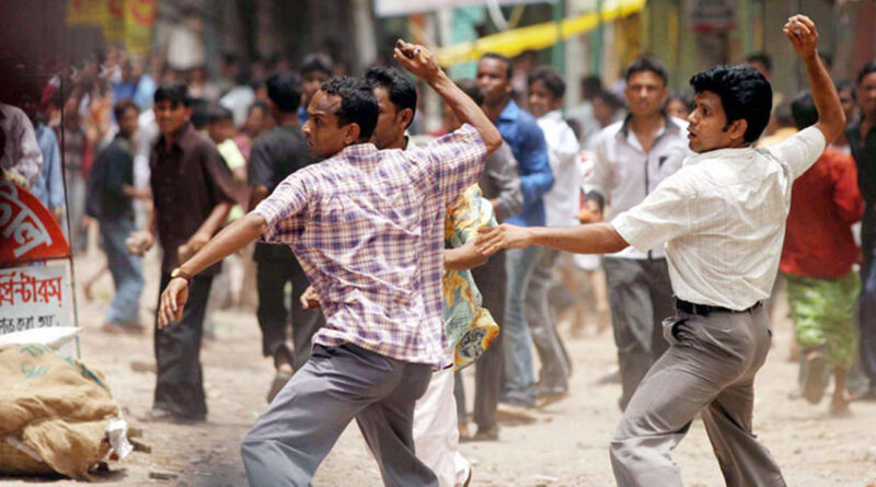 Bangladesh: সাংবাদিকদের কণ্ঠরোধ, কবি-সাহিত্যিকের উপর ঝুলছে খাঁড়া, এটাই কি ‘স্বাধীন’ বাংলাদেশ?