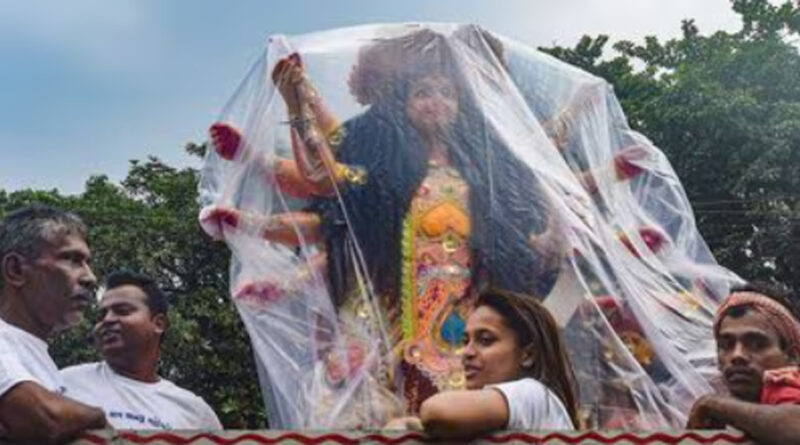 Durga Puja 2025: পরের বছর আবার সেপ্টেম্বরেই পুজো, জানুন ২০২৫-এ কবে থেকে শুরু দুর্গাপুজো