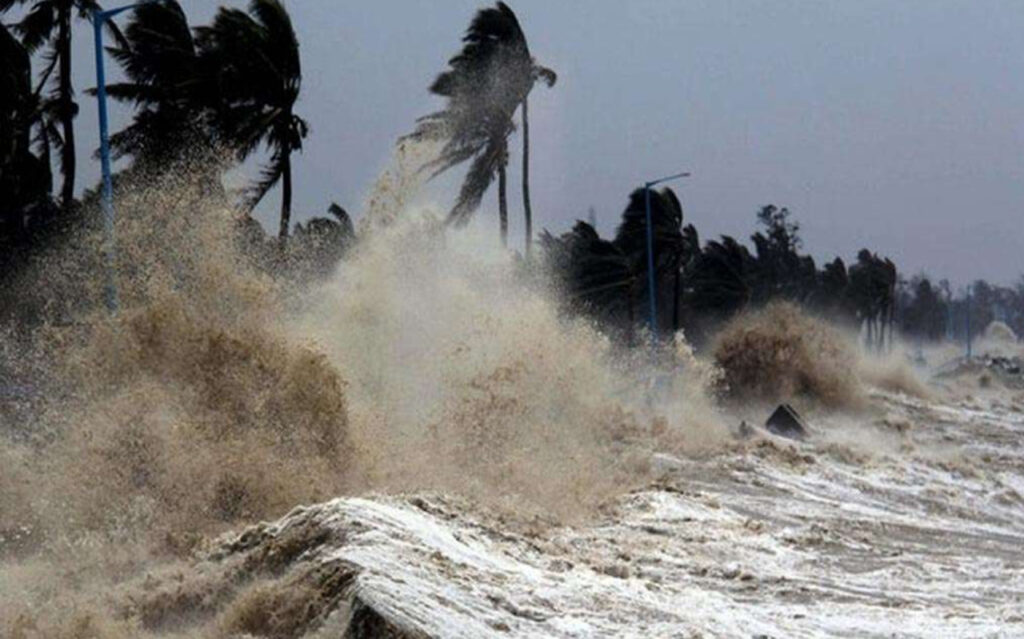 Cyclone Dana Update: সাগরে ঘূর্ণিঝড়ের মেলা, বাংলার দিকে ধেয়ে আসবে ঘূর্ণিঝড় 'দানা'?