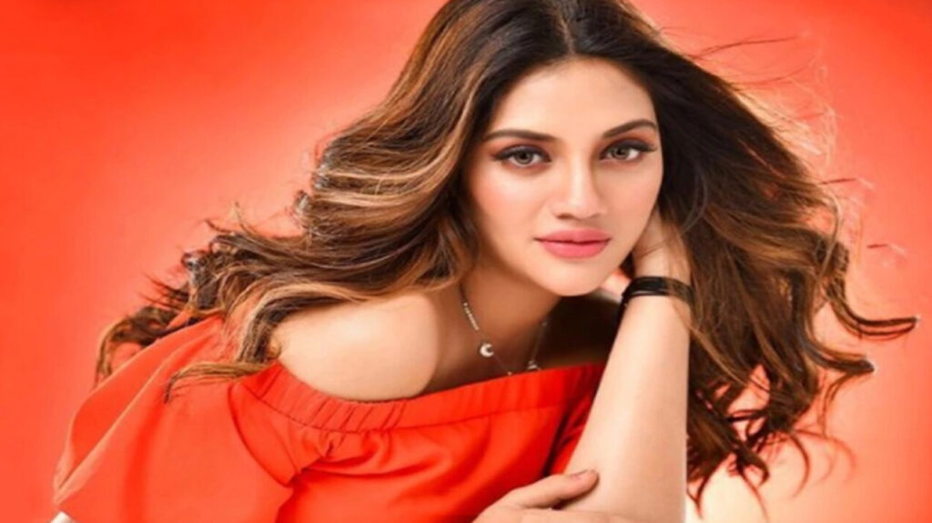 Nusrat Jahan News: যশের হাত ছেড়ে বলিউড নায়কের প্রেমে পড়ছেন নুসরাত!